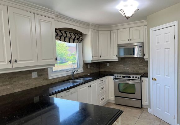 For Lease - 2037 Schoolmaster Circle, Oakville, Ontario - Photo 1