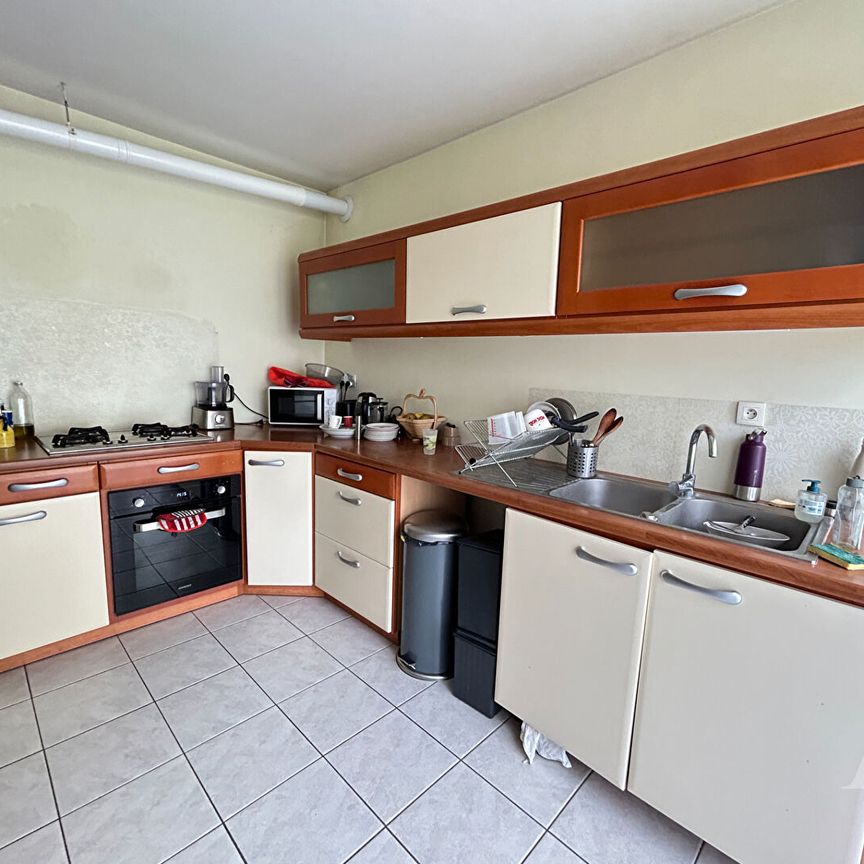 Location Appartement 2 pièces 54m² - Photo 1