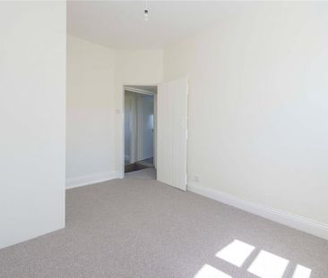 3 bedroom detached house to rent - Photo 5