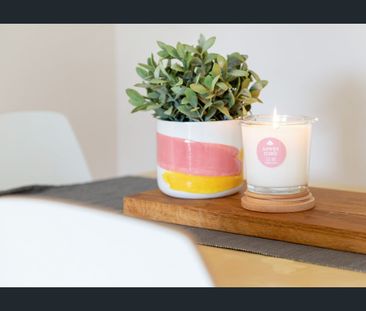 **Updated ~ As New - 2 Very BIG Bedrooms plus large living and Good... - Photo 2