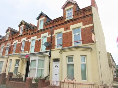 All Bedrooms Upstairs, 45 Agincourt Avenue, University Quarter, Belfast, BT7 1QA - Photo 3