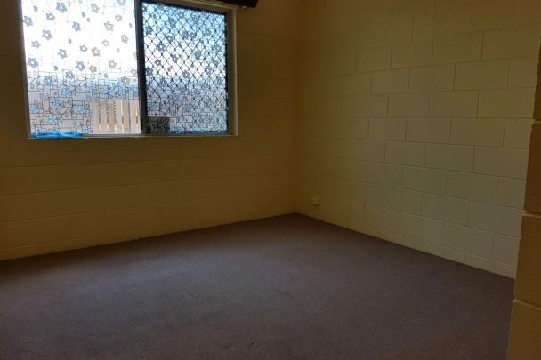 Convenience at your Fingertips - Photo 1