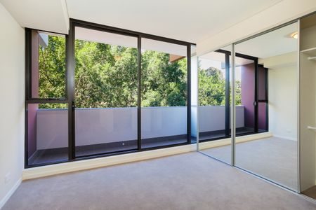 Two-Balcony + Split-Level | Two Resort-Style Pools | Emerald Park - Photo 2