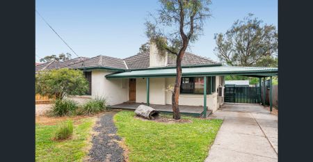 HEADLINE: Blackburn North Family Home Charm - Photo 4