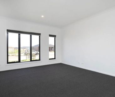 Your New Address Awaits - Photo 4