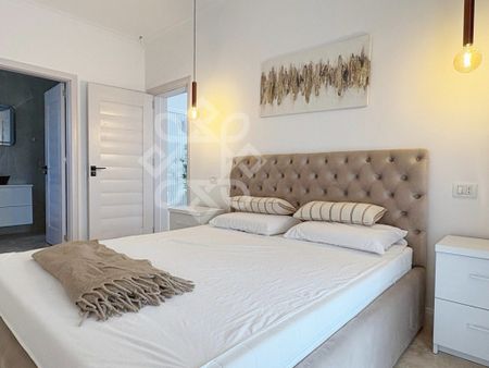 Casa luxoasa de inchiriat in Oradea, cartier Oncea - Fotografie 4