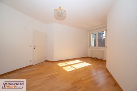 2 Zimmer-Wohnung mit Balkon und Garage im Zentrum von Baden - Photo 4