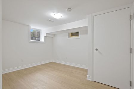 For Lease - 482 Rhodes Avenue Unit# Lower, Toronto, Ontario - Photo 3