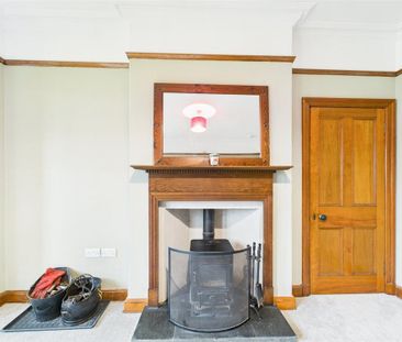 3 bedroom detached house to rent - Photo 2