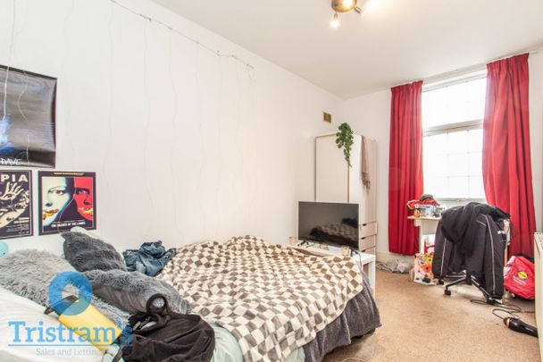 7 bed Flat for Rent - Photo 1