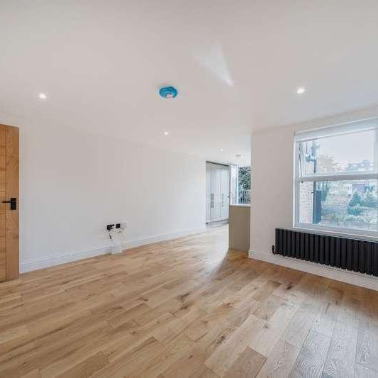 Manor Road, Beckenham, BR3 - Photo 1