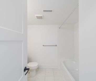 For Lease - 32 Wagon Lane Unit# 5, Barrie, Ontario - Photo 5