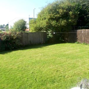 apartment to rent Farriers Road, Epsom, KT17 - Photo 2