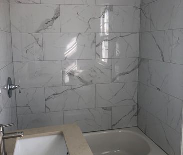 For Lease - 34 Cundles Road, Barrie, Ontario - Photo 5