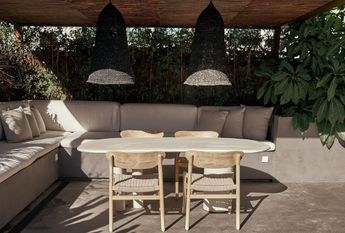 Luxury Villa for rent in Marbella Del Este, Andalusia