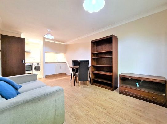 Romana Court, Sidney Road, Staines-upon-Thames, Surrey, TW18 4QJ - Photo 1