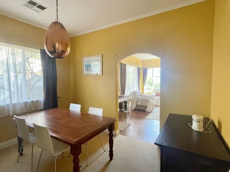 Furnished 2 Bedroom Home - Photo 5