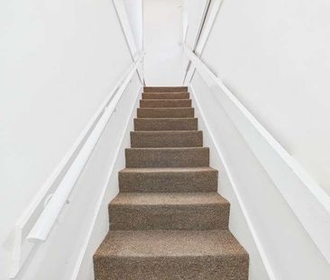 Rudgewick Croft, Aston, Birmingham, B6 - Photo 3