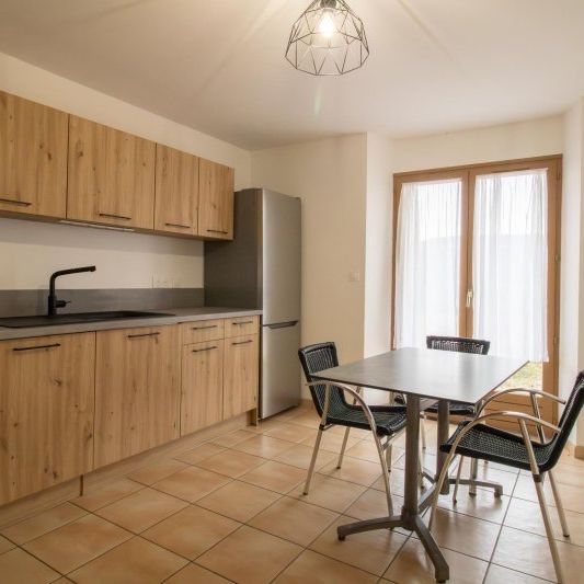 Location / Maison T4 - Photo 1