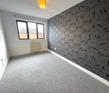 2 bedroom house to rent - Photo 3