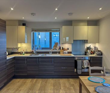 2 bedroom apartment to rent - Photo 6