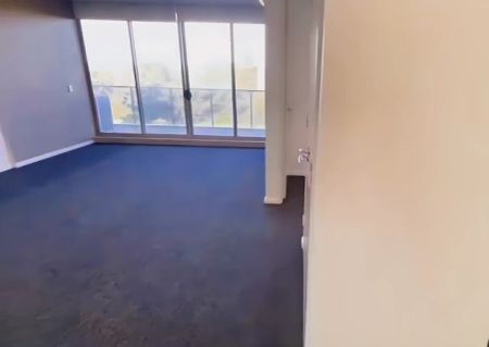 847 South Dowling St, Sydney - Photo 2