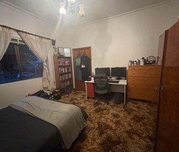 Randwick - Photo 1