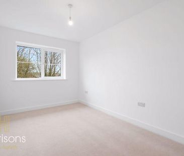 4 bedroom property to rent - Photo 3
