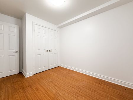 For Lease - 464 Palmer Avenue Unit# B2, Richmond Hill, Ontario - Photo 3