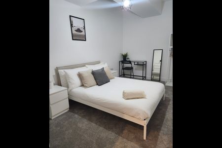 Room in a Shared House, Bath Road, BS4 - Photo 4