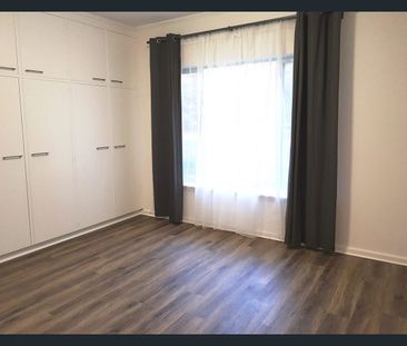 Beautifully Updated Family Home with Generous Outdoor Spaces - Photo 4