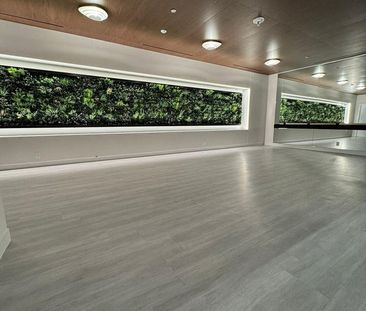 5 Defries Street condo — Toronto, ON (2-Bedroom) - 2 Bedroom - Photo 4