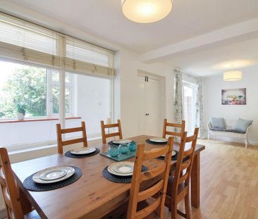 4 bedroom semi-detached house to rent - Photo 6