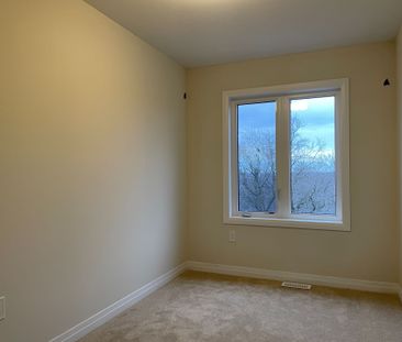 For Lease - 660 Colborne Street Unit# 65, Brantford, Ontario - Photo 4