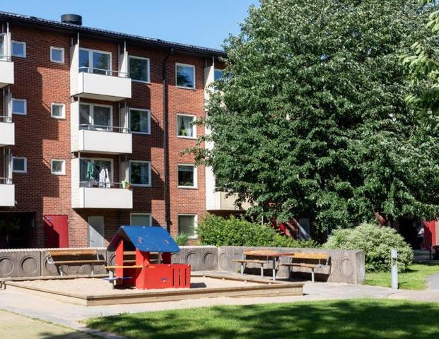 Dimvädersgatan 80 - Foto 1