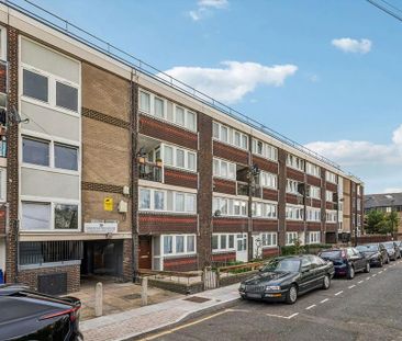 3 bedroom flat to rent - Photo 5