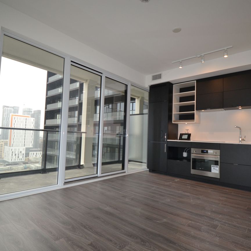 For Lease - 20 Edward Street Unit# 2016, Toronto, Ontario - Photo 1