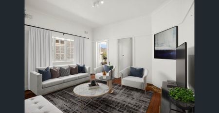 Art Deco Renovated Beach Pad, Two Bed Plus Sunny Study - Photo 2