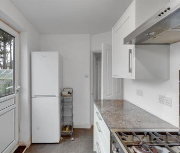 2 bedroom property to rent - Photo 6