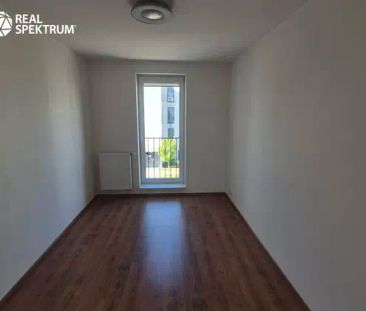 Pronájem krásného a světlého bytu 3+kk s terasou a parkovacím stání... - Photo 3