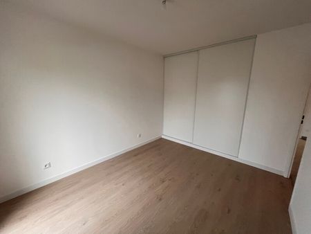 Location Appartement 2 pièces 45m² ST JORY 31790 - Photo 2