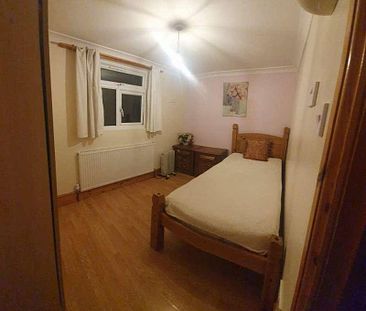 Double Room, E11 - Photo 5