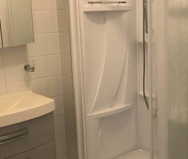 FORBACH DANS UNE RESIDENCE AVEC ASCENSEUR - Photo 5