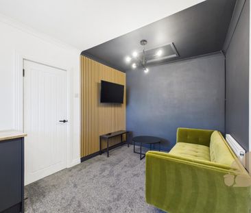 Sunrise Avenue, Chelmsford - Photo 2