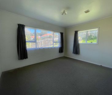 Two Bedroom Unit Close to Town - Photo 2