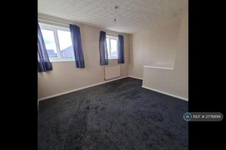 2 bedroom terraced house to rent - Photo 3