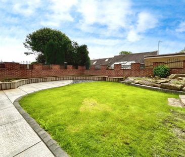 4 bedroom detached house to rent - Photo 4