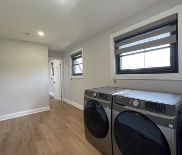 For Lease - 49 Ladner Drive Unit# Unit 2, Toronto, Ontario - Photo 2