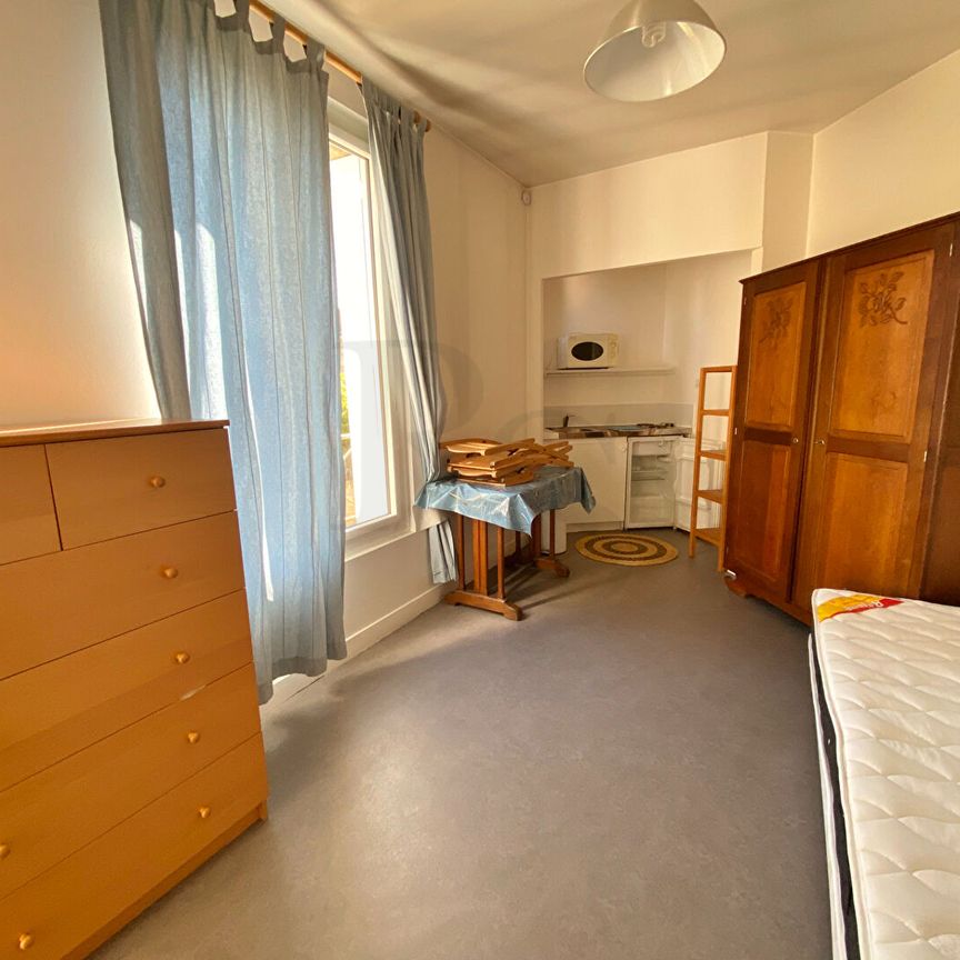 Location Appartement 1 pièce 17m² - Photo 2