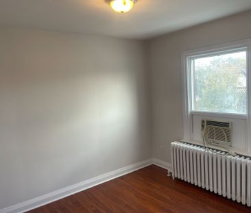 For Lease - 362 O'Connor Drive Unit# 2, Toronto, Ontario - Photo 6